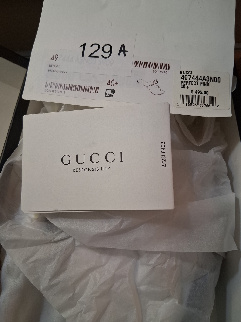 Gucci Pink Leather GG Thong Sandals with Gold Hardware - Picture 3 of 7